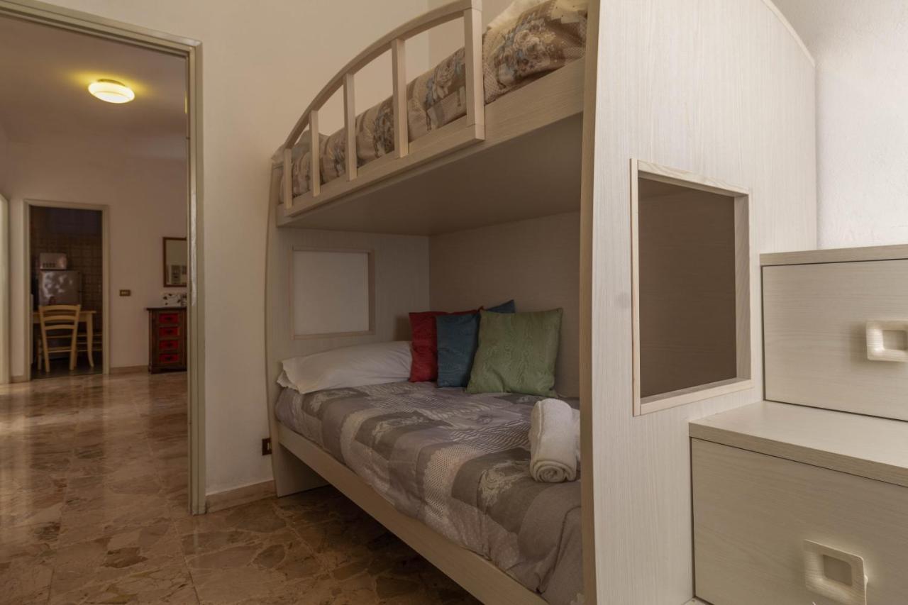 Mamma Ciccia Holiday Home - Lake Front Apartment Mandello del Lario Dış mekan fotoğraf